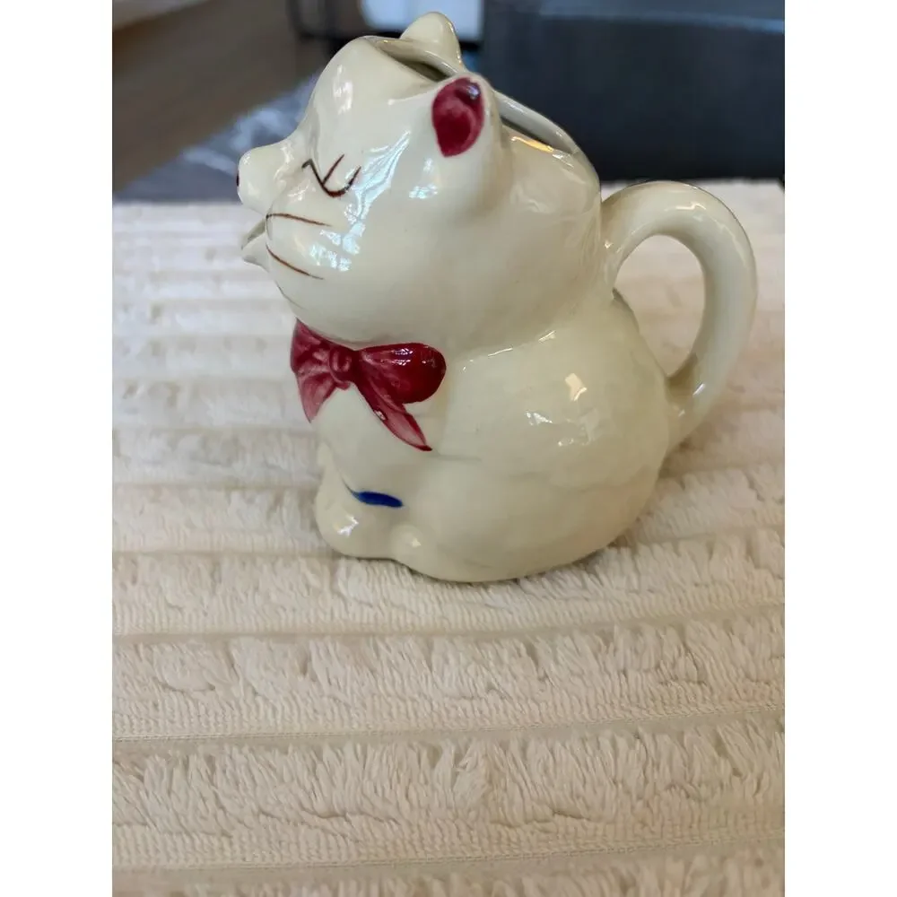 Vintage Shawnee Pottery Puss n Boots Cat Creamer Pitcher USA 1940s Mid Century